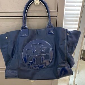 Tort Burch tote